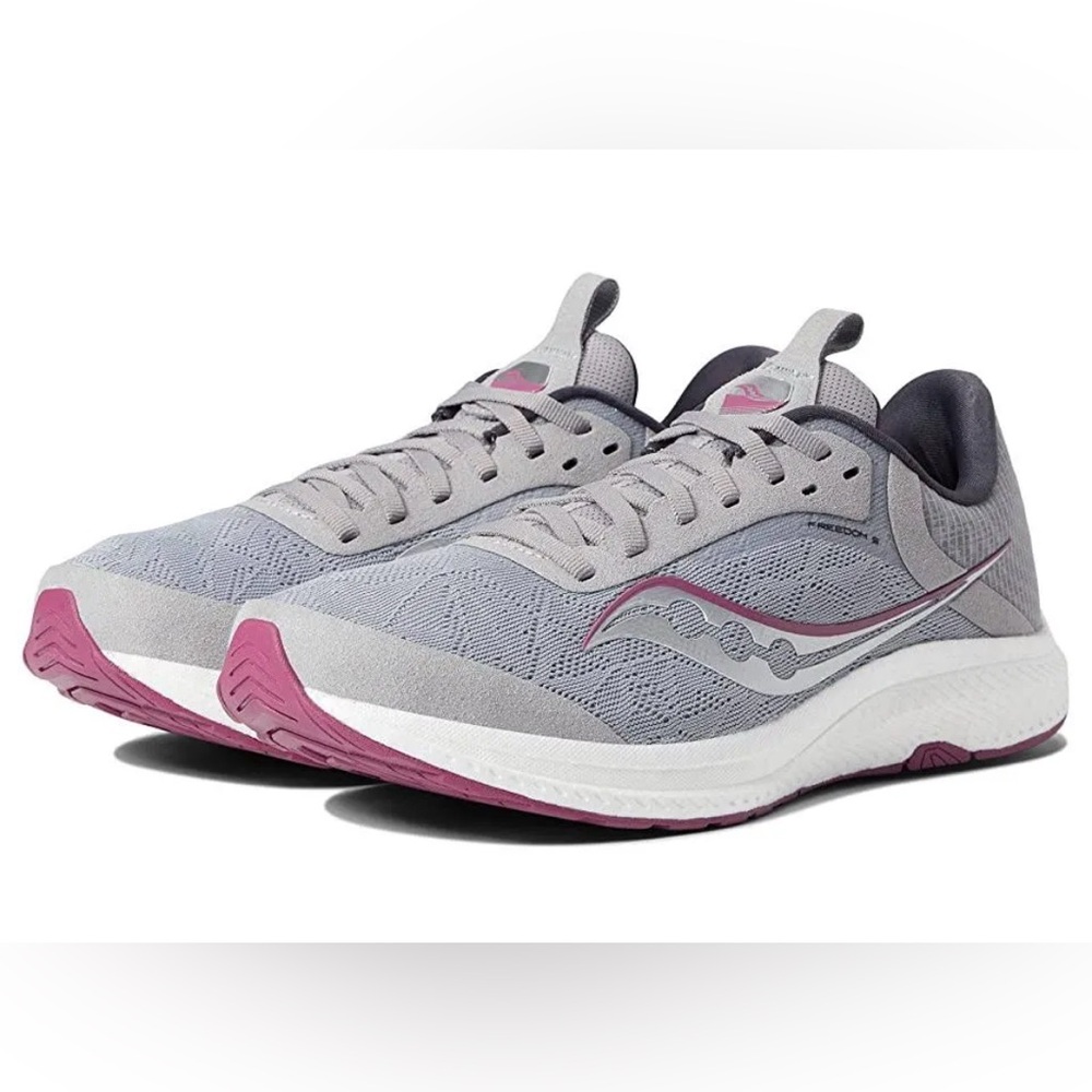Saucony Women's Freedom 5 Gray and‎ Pink Running Shoes